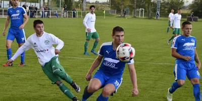 Aleksejs Gilnics (M.) und Askania gewannen in Amsdorf und erreichten das Landespokal-Viertelfinale. Aleksejs Gilnics (M.) und Askania gewannen in Amsdorf und erreichten das Landespokal-Viertelfinale.